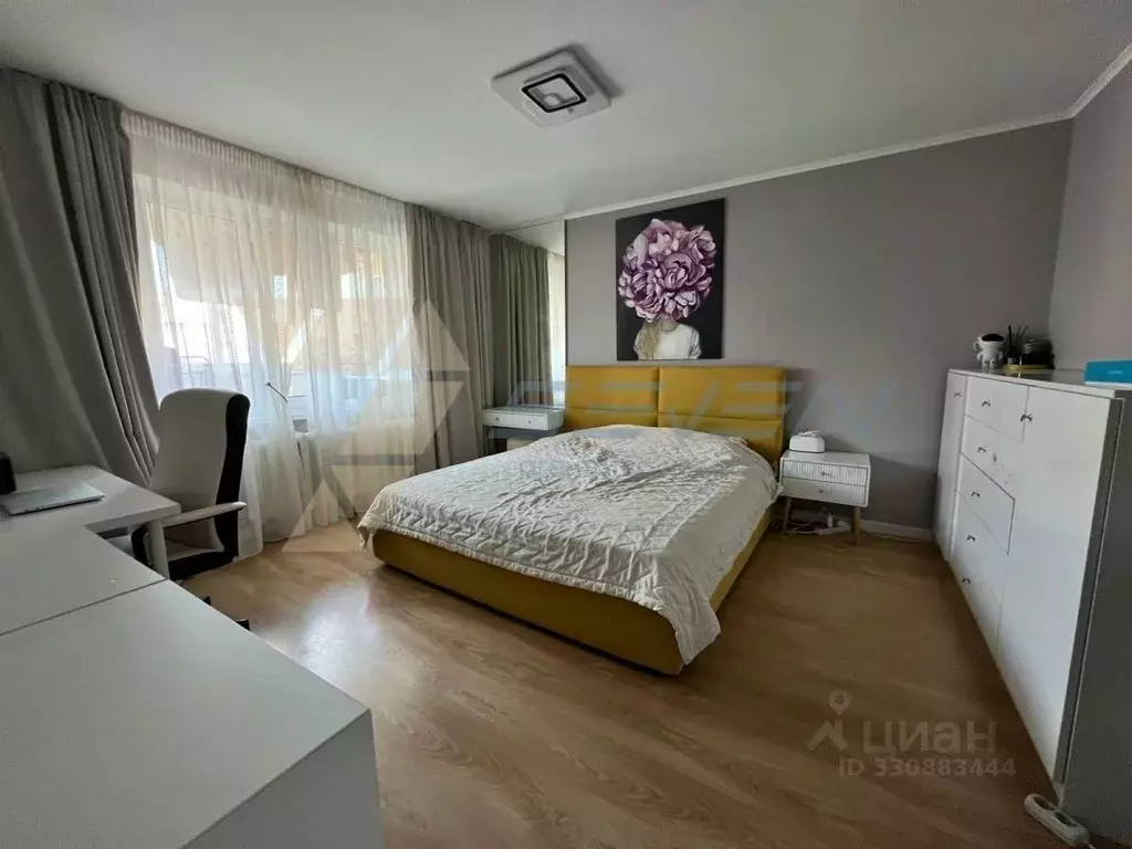 3-к кв. Севастополь ул. Астана Кесаева, 14В (74.9 м) - Фото 1