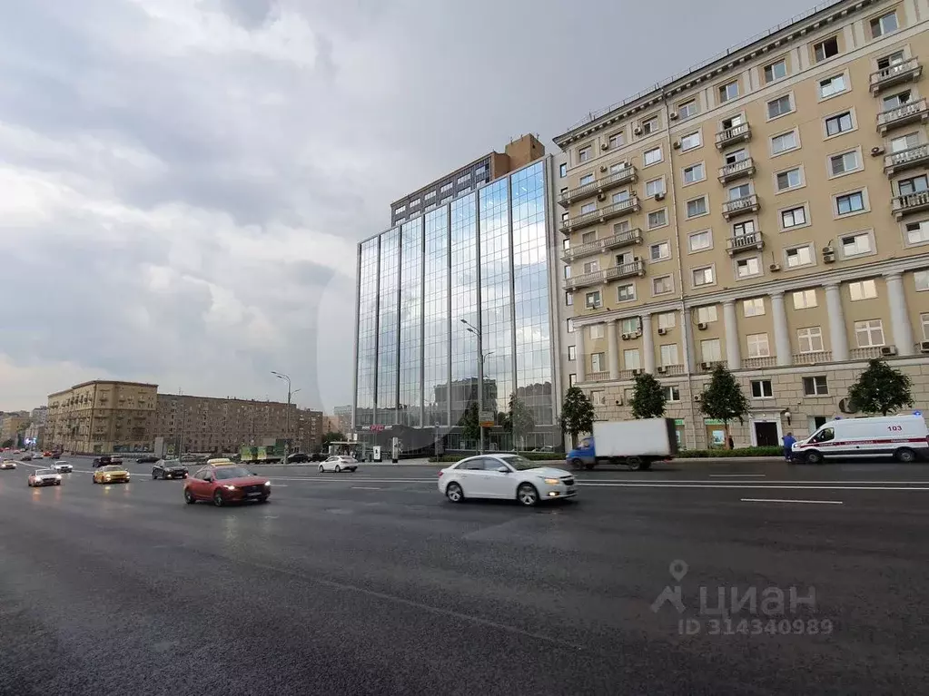 Офис в Москва ул. Земляной Вал, 50АС3 (2418 м) - Фото 1