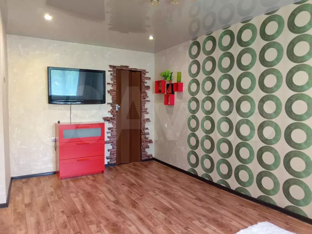 1-к. квартира, 31 м, 5/5 эт. - Фото 0