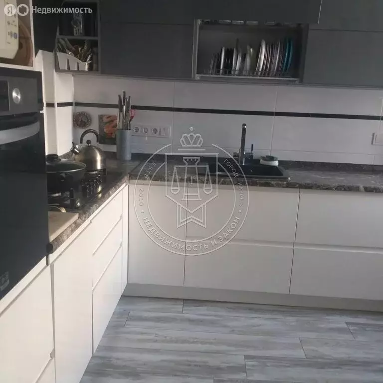 3-комнатная квартира: Казань, улица Карбышева, 61 (61 м) - Фото 1
