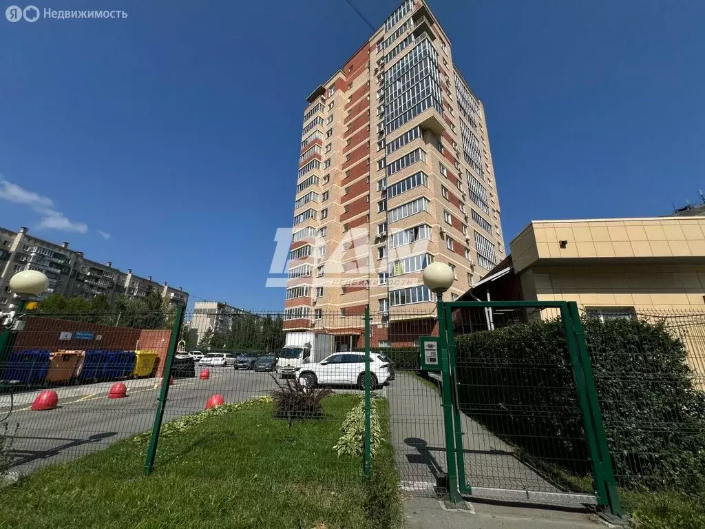 2-комнатная квартира: Челябинск, улица Чичерина, 42Б (68.8 м) - Фото 2