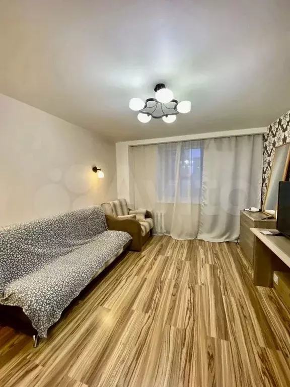 Комната 15 м в 2-к., 5/9 эт. - Фото 0