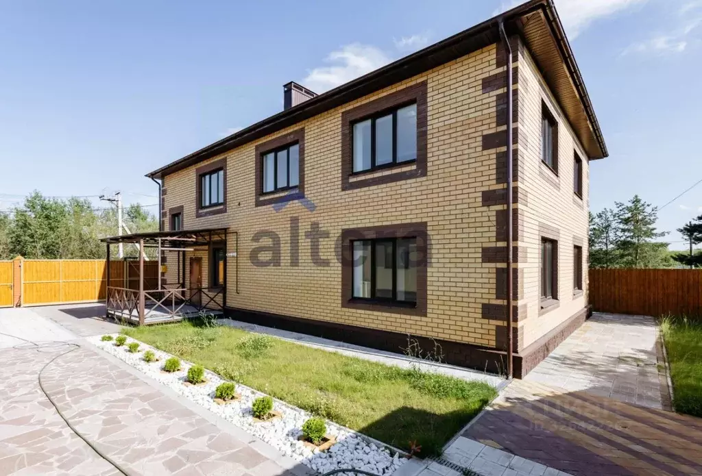 Дом в Татарстан, Зеленодольский район, Октябрьское с/пос, пос. ... - Фото 1