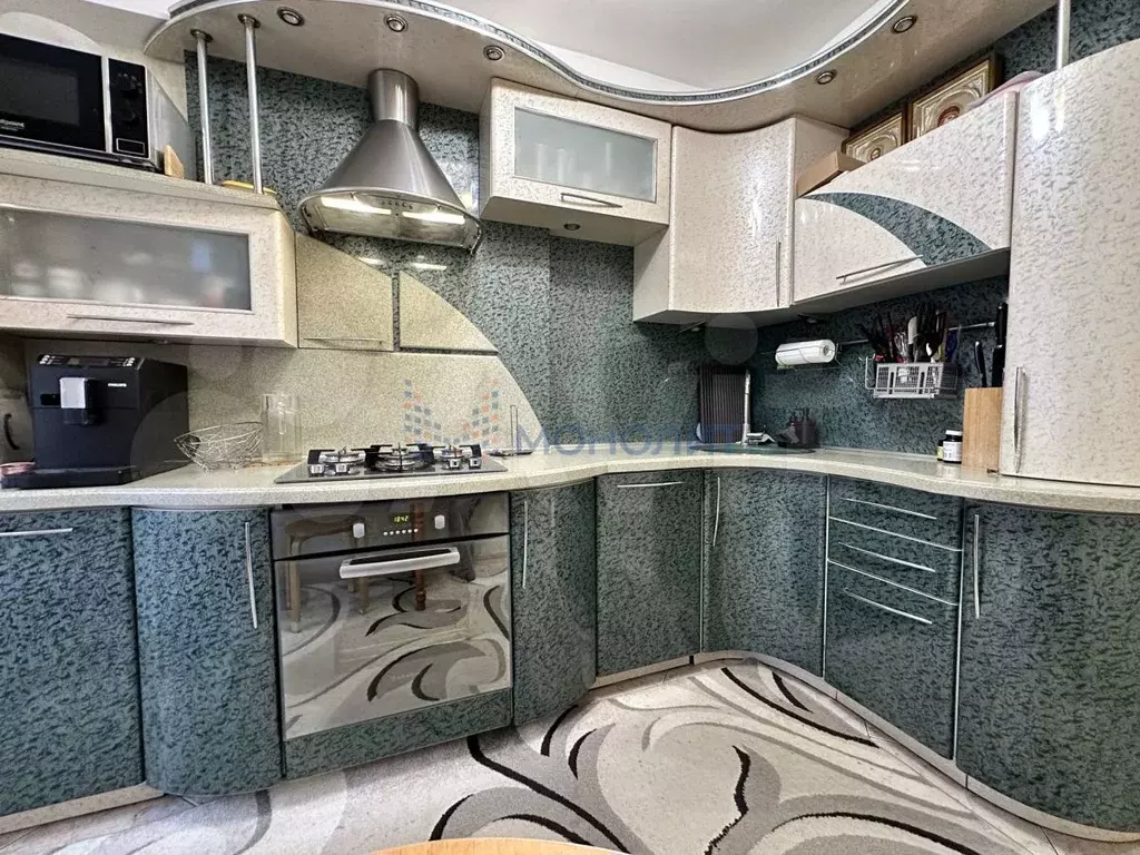 3-к. квартира, 64,1 м, 2/9 эт. - Фото 1
