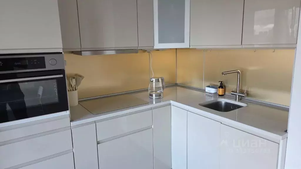 3-к кв. Москва Боровское ш., 2Ак1 (70.0 м) - Фото 1