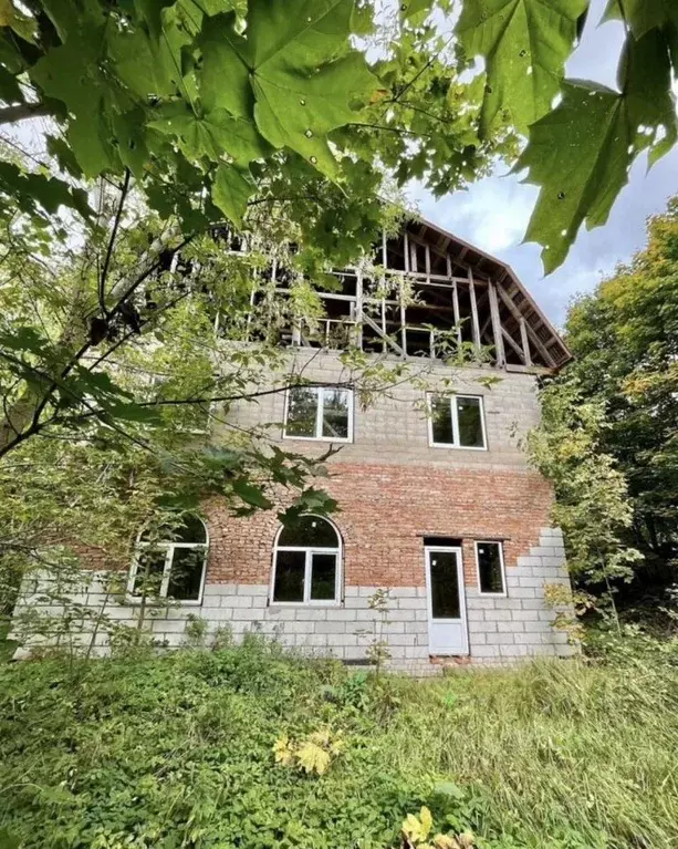 Дом в Псковская область, Пушкинские Горы рп ул. Ермолаева, 7 (550 м) - Фото 1