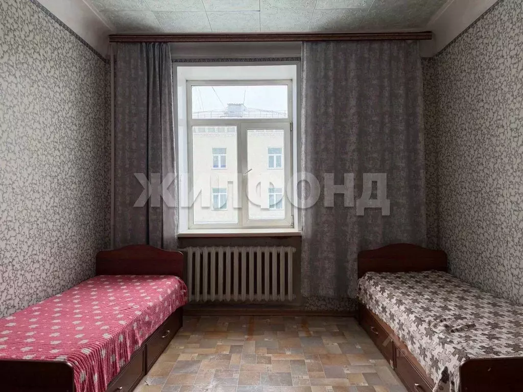 Комната Новосибирская область, Новосибирск ул. Ватутина, 4 (21.2 м) - Фото 1