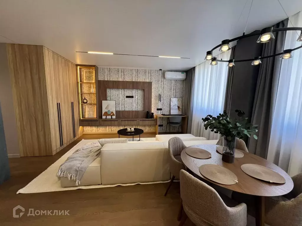 Продаётся 2-к квартира, 70 м - Фото 0