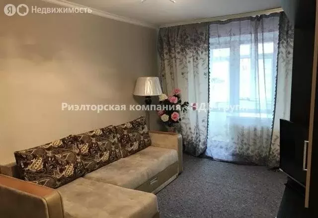 2-комнатная квартира: Хабаровск, улица Ким Ю Чена, 45А (65 м) - Фото 1