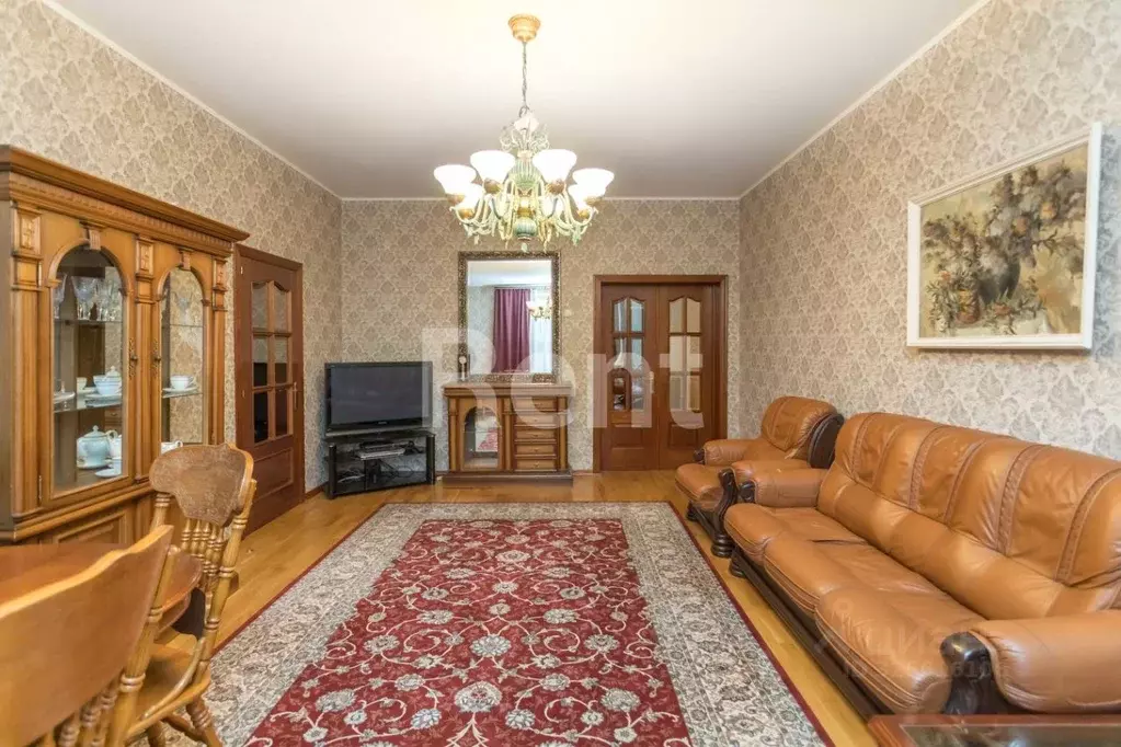 3-к кв. Москва ул. Пырьева, 5А (110.0 м) - Фото 2