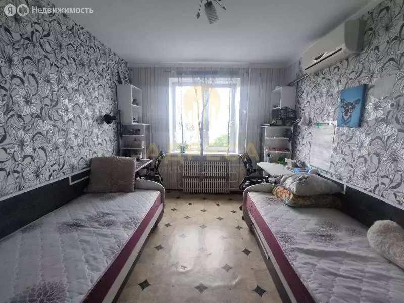 3-комнатная квартира: Оренбург, Салмышская улица, 3 (65.8 м) - Фото 0