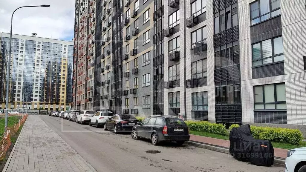 3-к кв. Воронежская область, Воронеж ул. Загоровского, 13к2 (90.0 м) - Фото 1