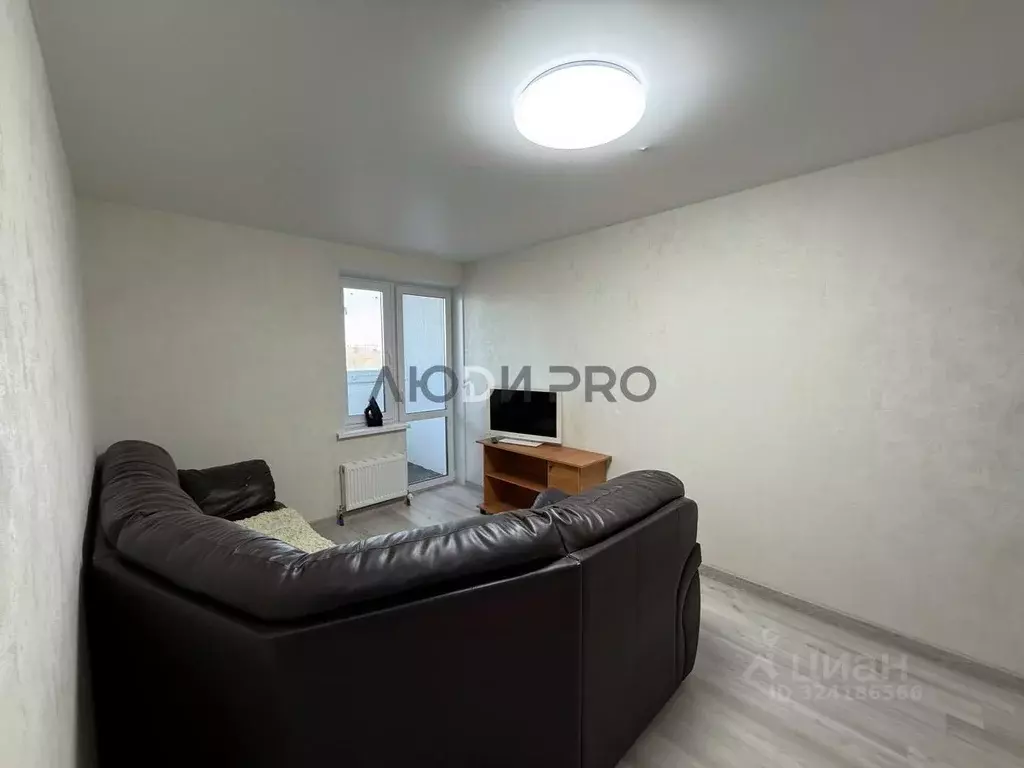 1-к кв. Башкортостан, Уфа ул. Героя Курбангалеева, 1 (35.0 м) - Фото 2