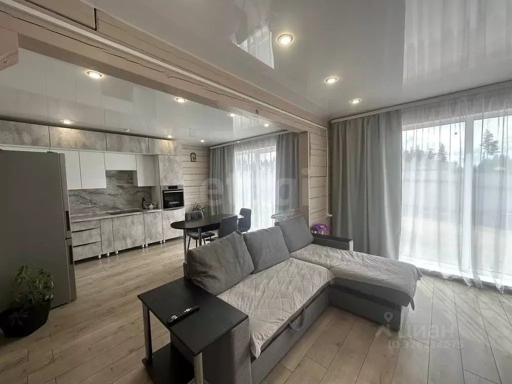 Дом в Бурятия, Тарбагатайский район, Саянтуйское с/пос, с. Нижний ... - Фото 1