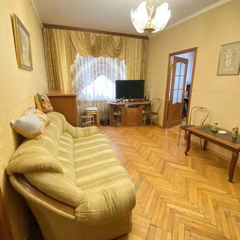 3-к кв. Москва Фортунатовская ул., 12 (57.4 м) - Фото 1