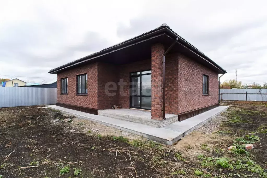 Дом в Тюменская область, Тюменский район, с. Онохино ул. Южная (100 м) - Фото 1