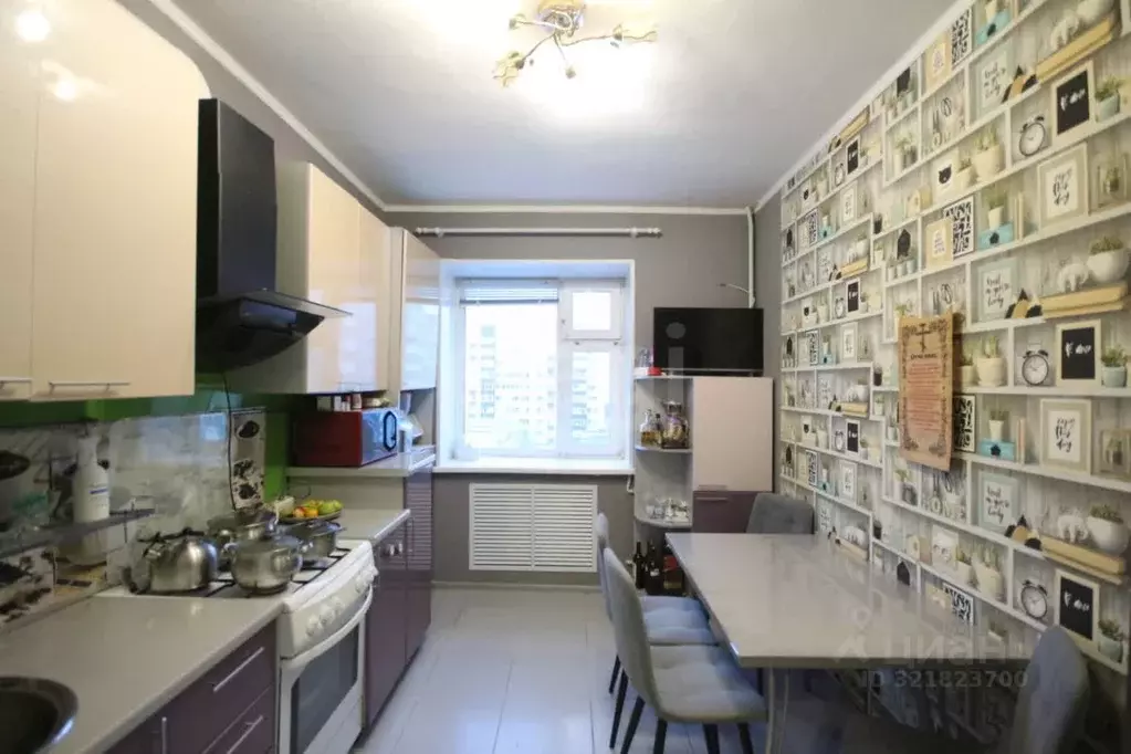 3-к кв. Ямало-Ненецкий АО, Новый Уренгой Советский мкр, 1/2 (70.2 м) - Фото 1