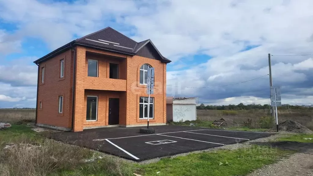 Дом в Адыгея, Майкоп городской округ, Гавердовский хут. ул. Шевченко ... - Фото 0