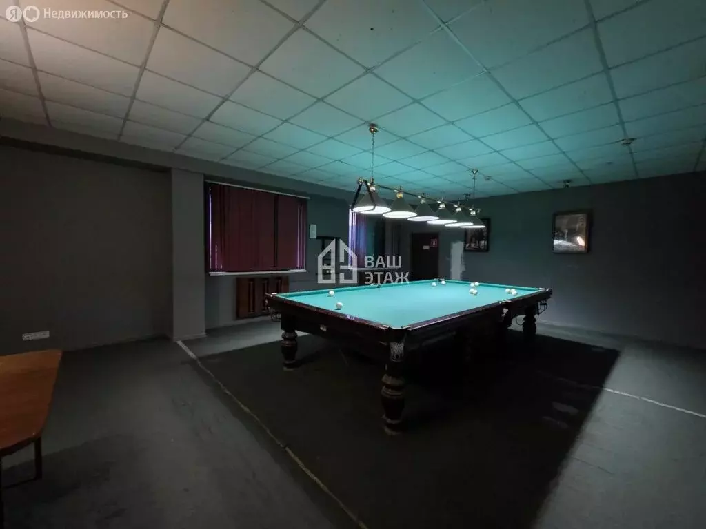 Помещение свободного назначения (1042.1 м) - Фото 1