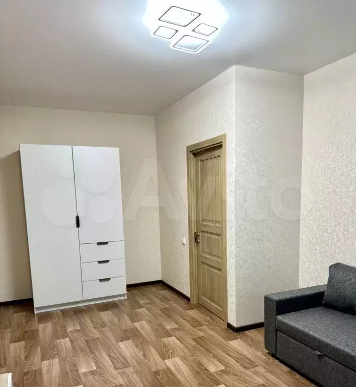 1-к. квартира, 40м, 5/17эт. - Фото 1