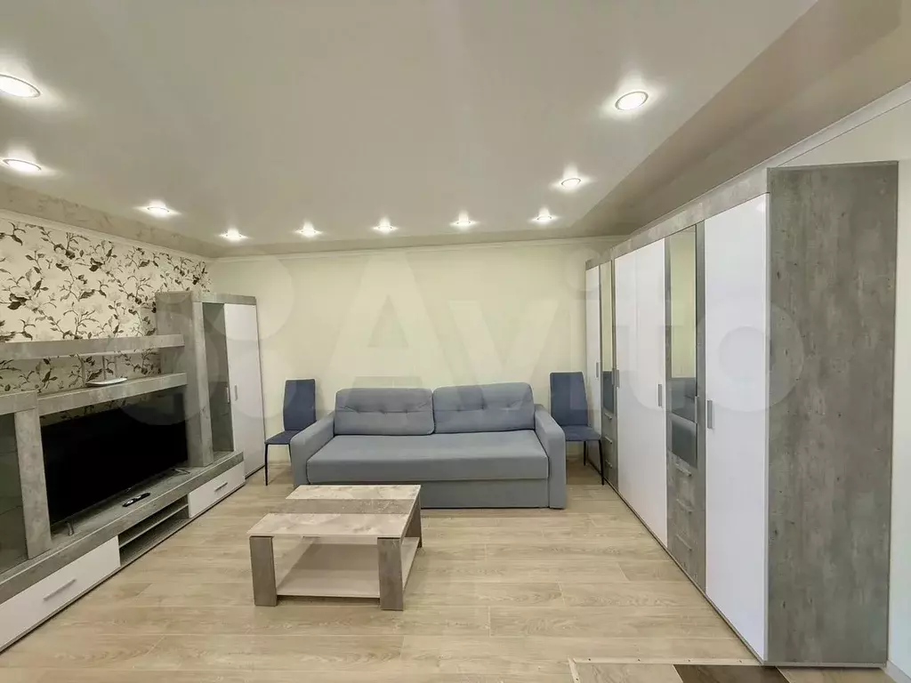 2-к. квартира, 50 м, 4/15 эт. - Фото 1