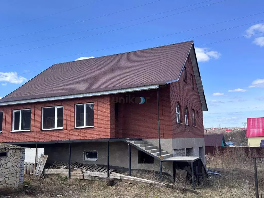 Дом в Башкортостан, Благовещенск ул. Старикова, 211 (166 м) - Фото 0