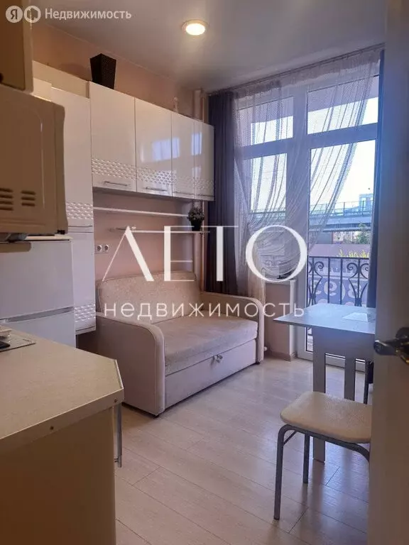1-комнатная квартира: Адлер, улица Лескова, 25 (30 м) - Фото 0