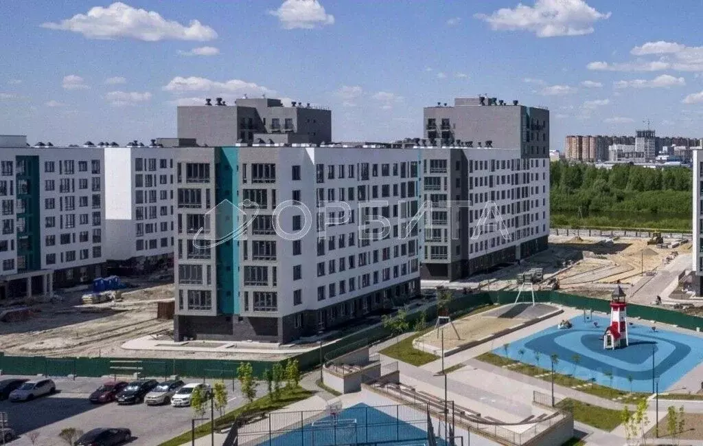 3-к кв. Тюменская область, Тюмень ул. Павла Никольского, 10 (83.8 м) - Фото 1
