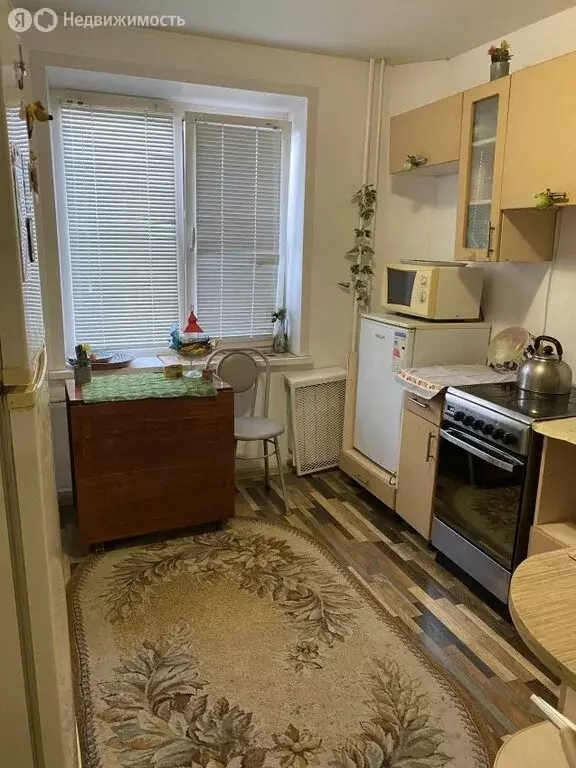 3-комнатная квартира: Курган, улица Белинского, 20 (64 м) - Фото 2