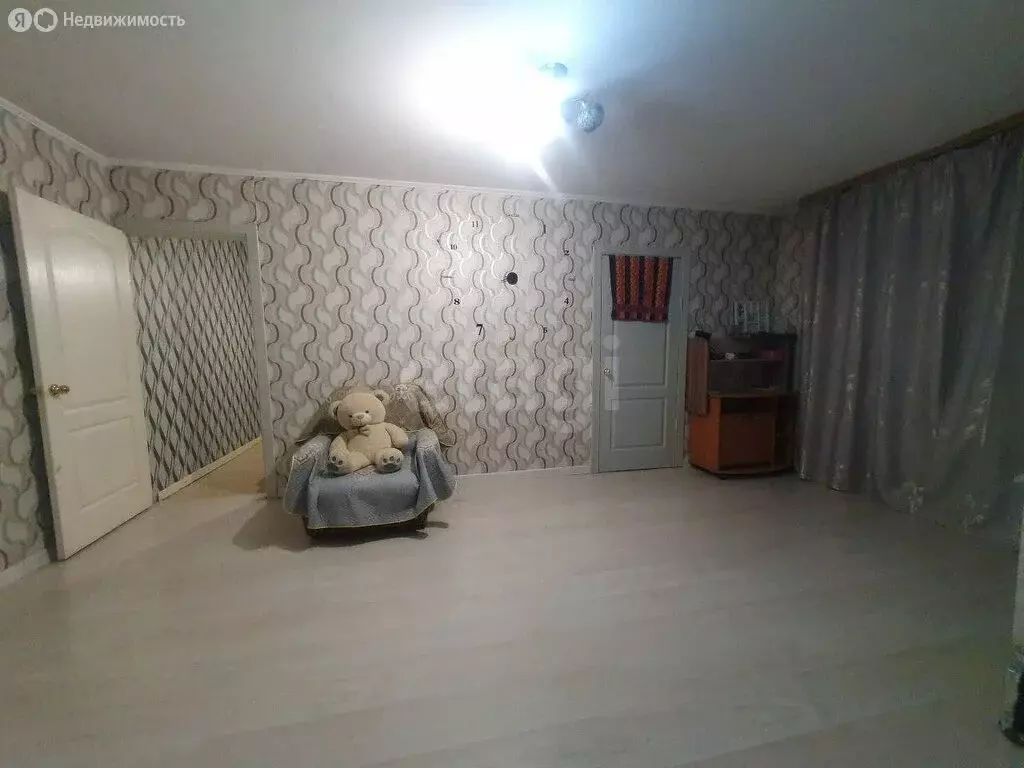 3-комнатная квартира: Улан-Удэ, Солнечная улица, 18 (48.4 м) - Фото 1