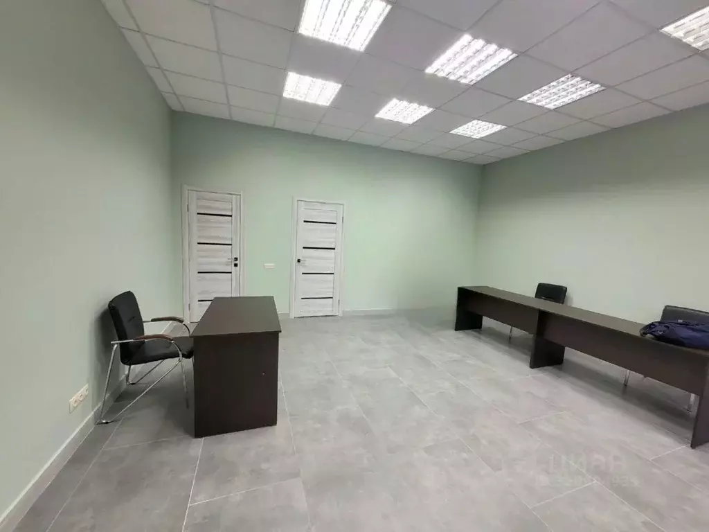 Помещение свободного назначения в Самарская область, Самара просп. ... - Фото 1