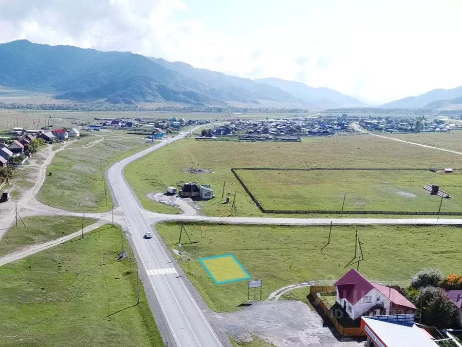 Участок в Алтай, Онгудайский район, с. Каракол ул. Г. Чорос-Гуркина, ... - Фото 1