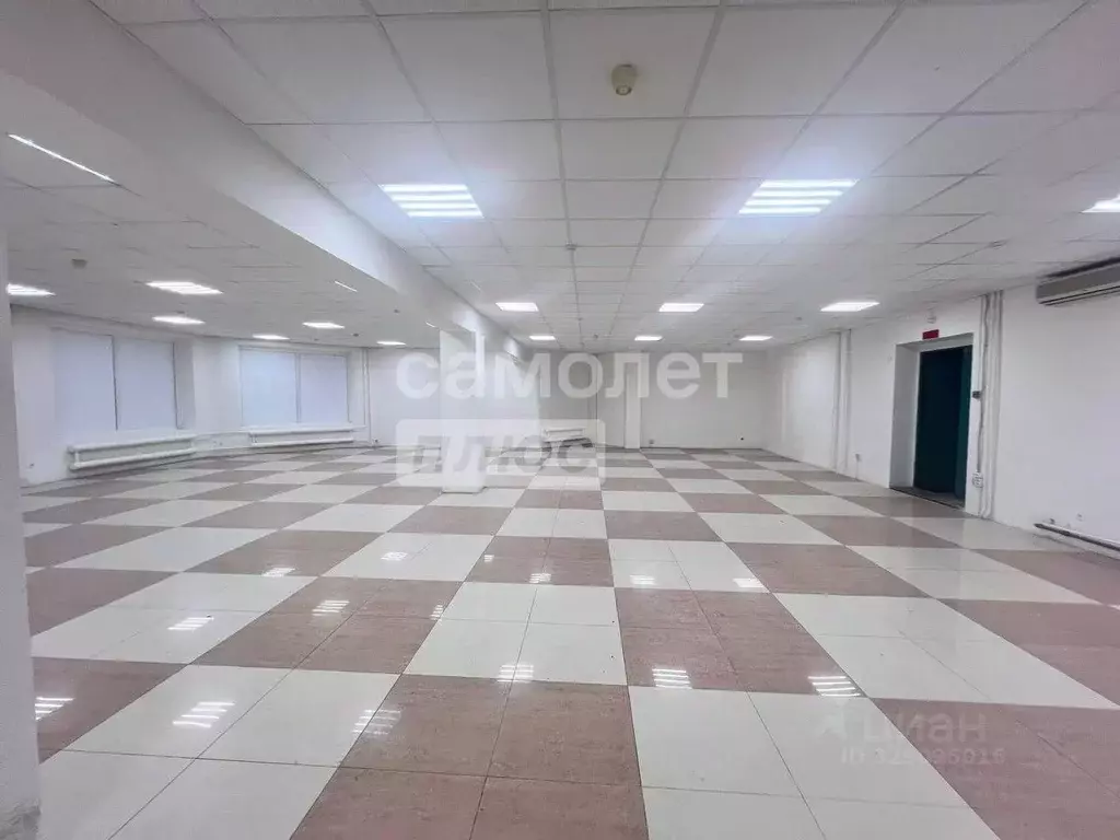 Торговая площадь в Московская область, Дмитров Оборонная ул., 7 (482 ... - Фото 2