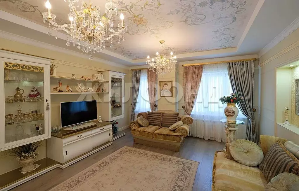 2-к кв. Новосибирская область, Новосибирск ул. Чаплыгина, 93 (88.5 м) - Фото 0