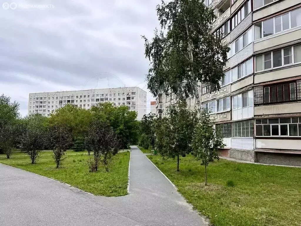 4-комнатная квартира: Тюмень, Заречный проезд, 10 (87.5 м) - Фото 1