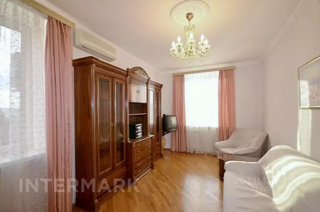 3-к кв. Москва Ростовская наб., 3 (70.0 м) - Фото 0
