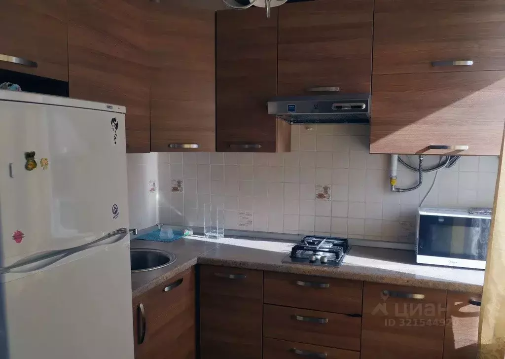 2-к кв. Татарстан, Казань ул. Гаяза Исхаки, 1 (42.0 м) - Фото 1