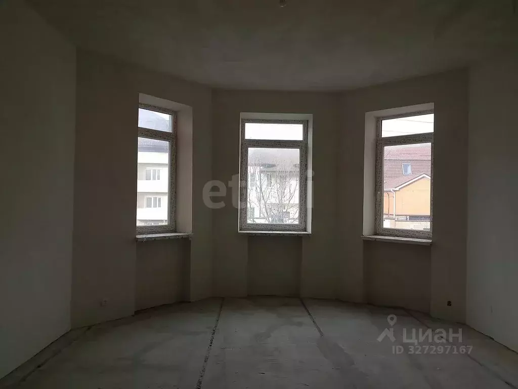 Дом в Ставропольский край, Пятигорск Интернациональный пер. (370 м) - Фото 1