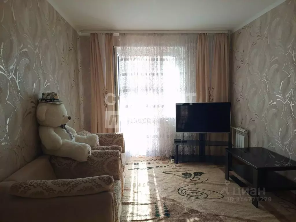 2-к кв. Курская область, Курск просп. Вячеслава Клыкова, 54 (56.4 м) - Фото 1