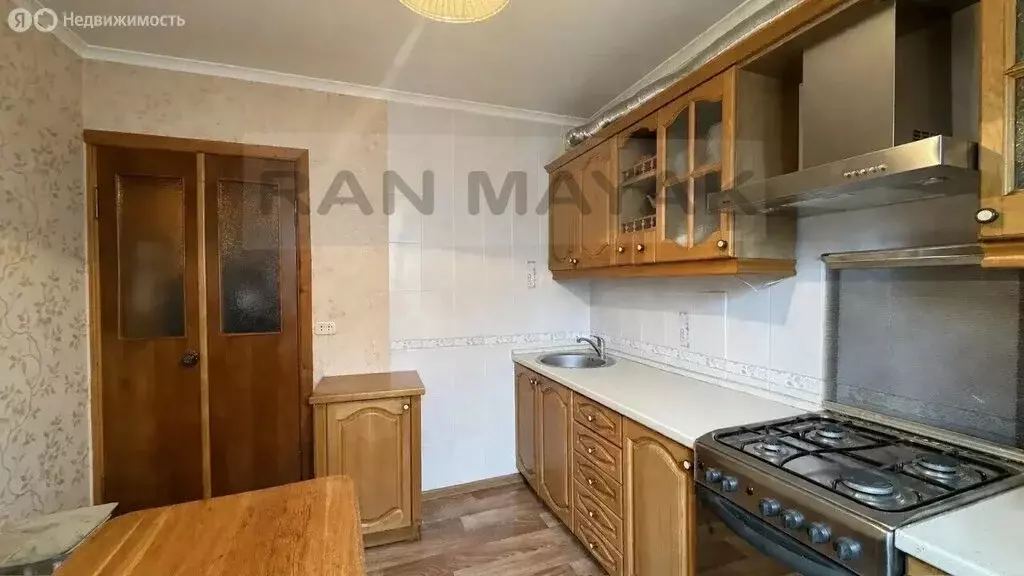 2-комнатная квартира: Майкоп, улица Михайлова, 8 (53.7 м) - Фото 2