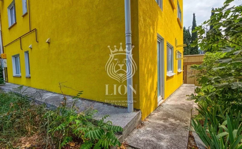 Дом в Крым, Алушта пер. Спортивный, 9 (203 м) - Фото 2