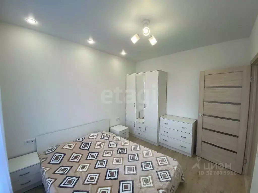 1-к кв. Тюменская область, Тюмень ул. Александра Звягина, 9 (35.0 м) - Фото 1