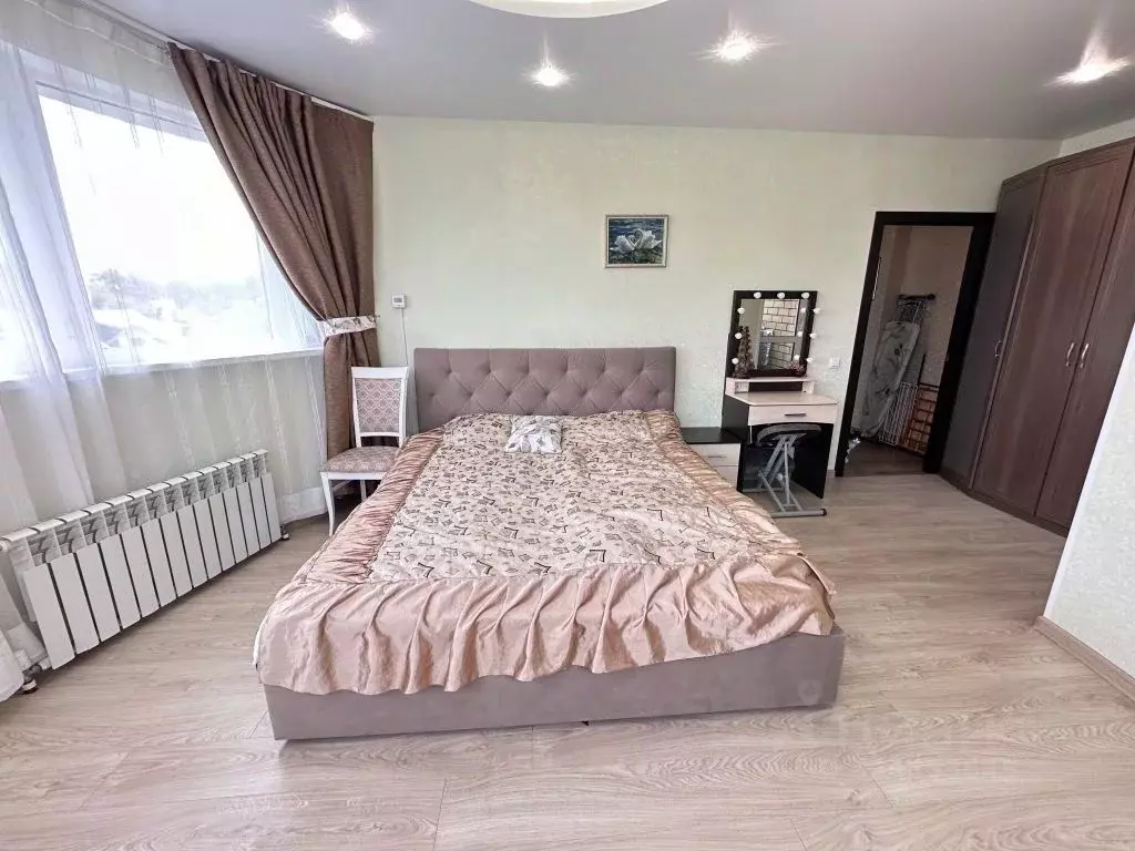 3-к кв. Нижегородская область, Нижний Новгород Кемеровская ул., 12 ... - Фото 1