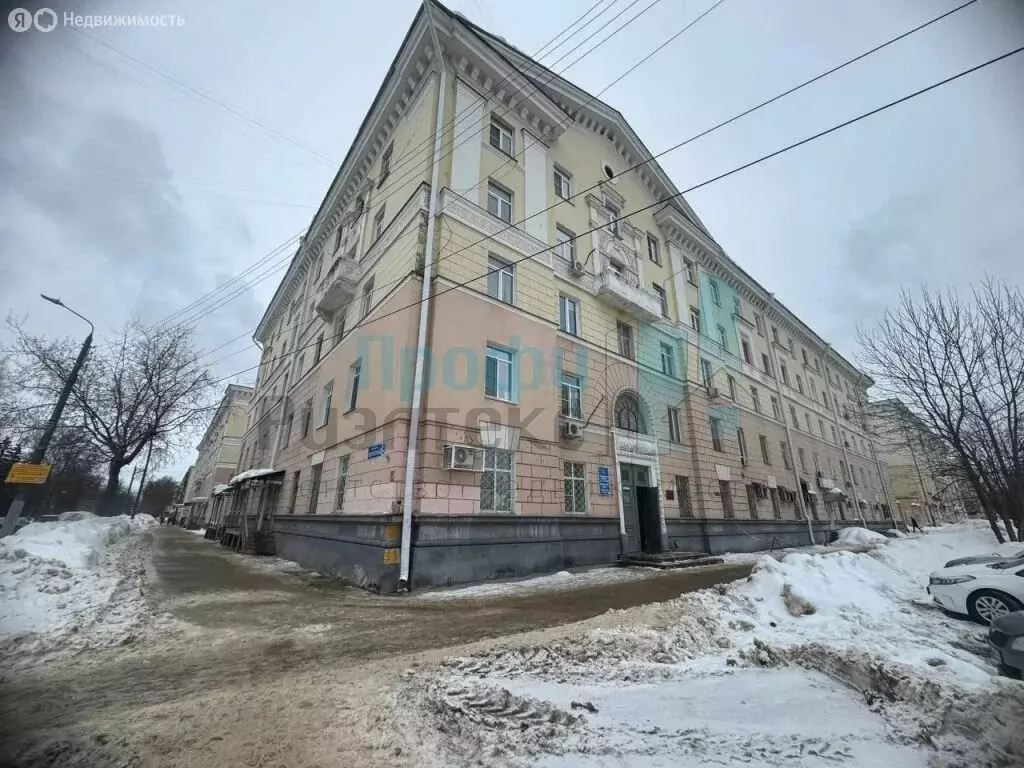 1к в 9-комнатной квартире (18 м) - Фото 1