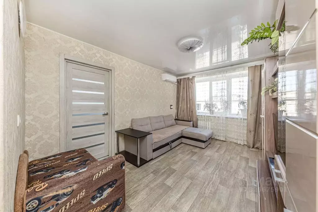 3-к кв. Челябинская область, Челябинск ул. Танкистов, 150А (51.0 м) - Фото 2