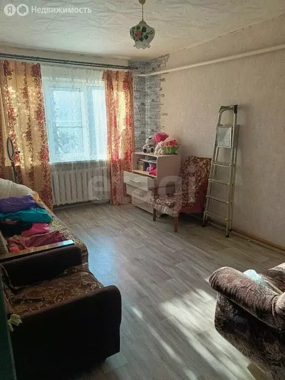 2-комнатная квартира: посёлок Октябрьский, 4 (53 м) - Фото 1