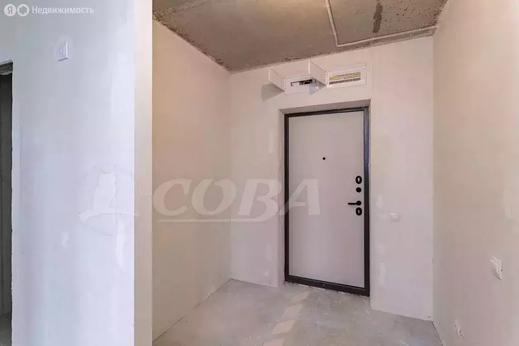 2-комнатная квартира: Тюмень, Харьковская улица, 72Б (75 м) - Фото 1