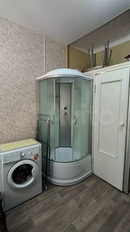 Комната 11 м в 4-к., 1/4 эт. - Фото 0