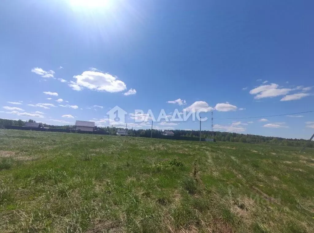 Участок в Владимирская область, Владимир д. Уварово, ул. Кленовская ... - Фото 0