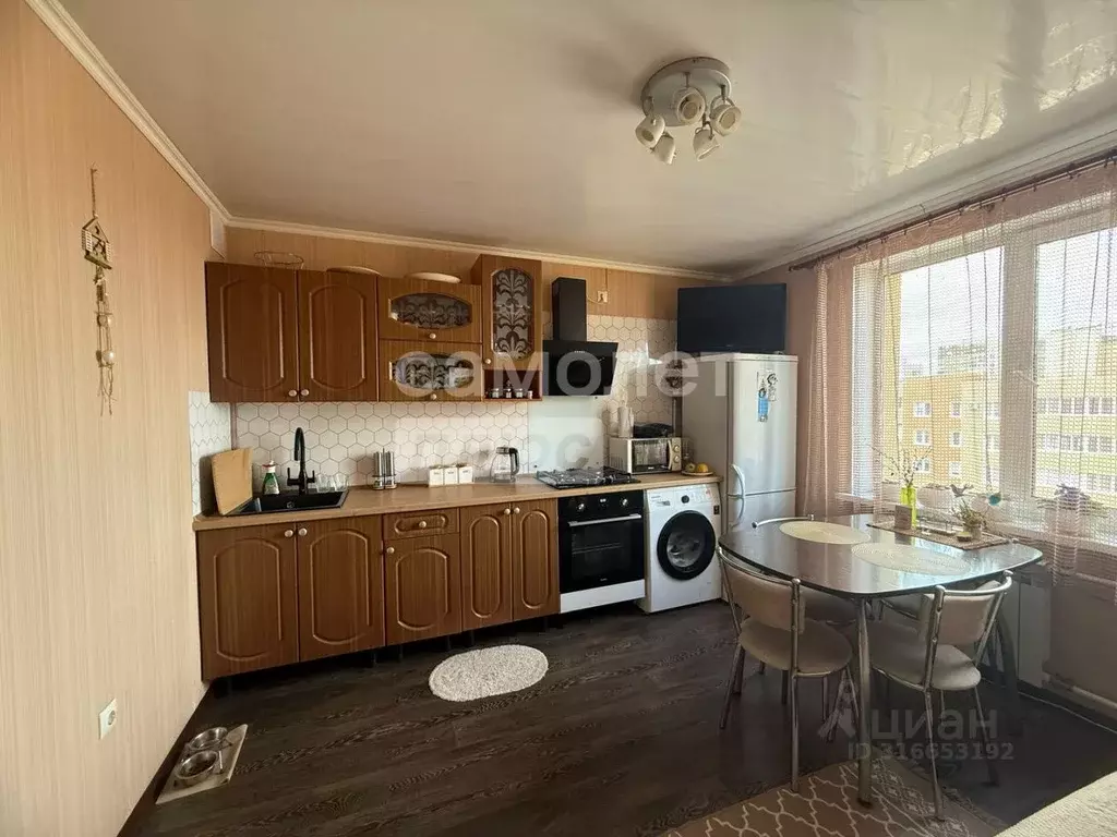 2-к кв. Омская область, Омск ул. Туполева, 2к1 (60.3 м) - Фото 0